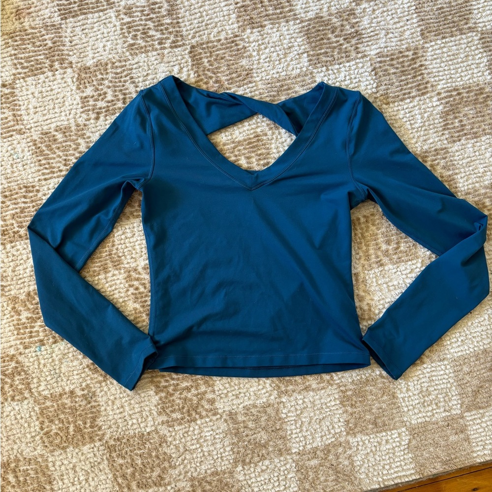 Athleta Shanti Twist Top